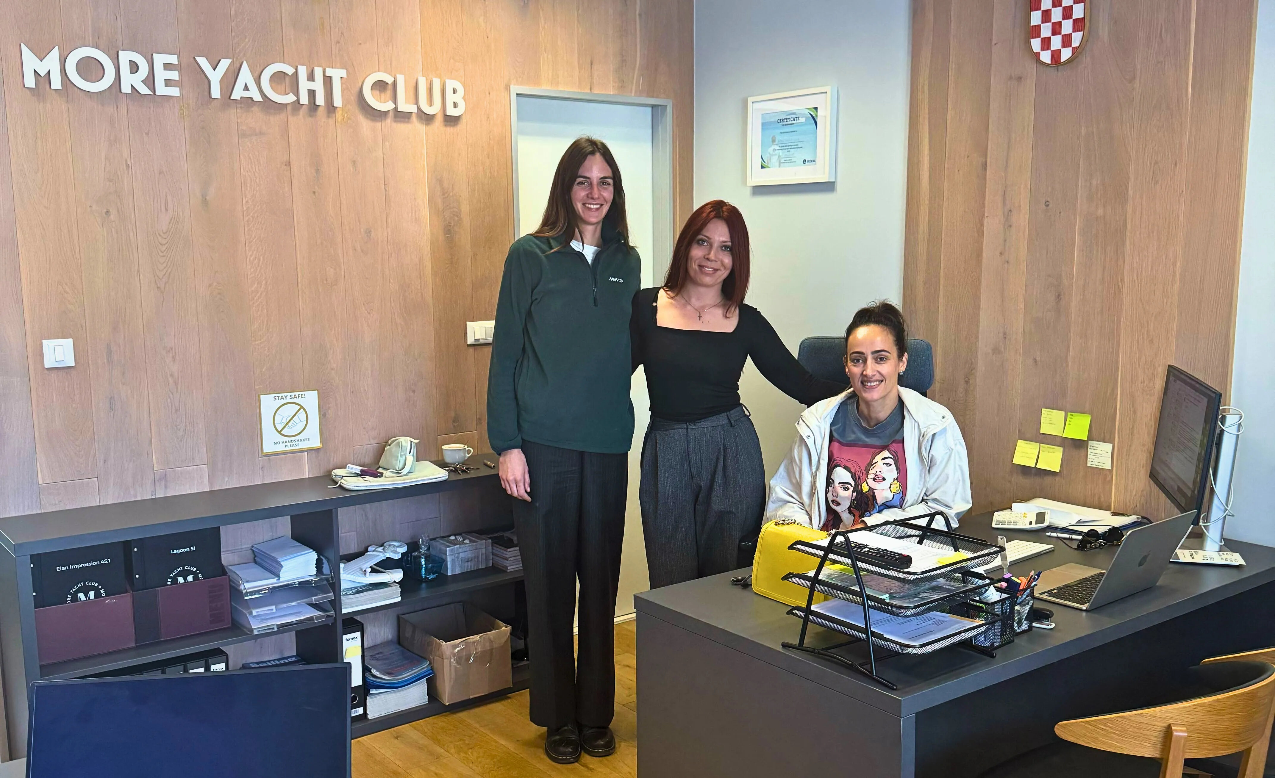 Everything in One Place: How More Yacht Club Coordinates Two Bases using Floatist