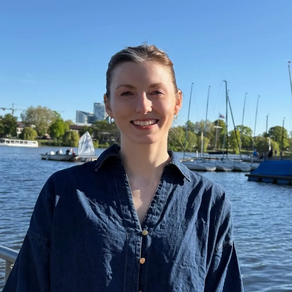 photo of Kendra Mayer