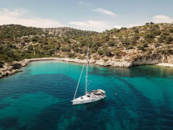 More Sailing, photo 1