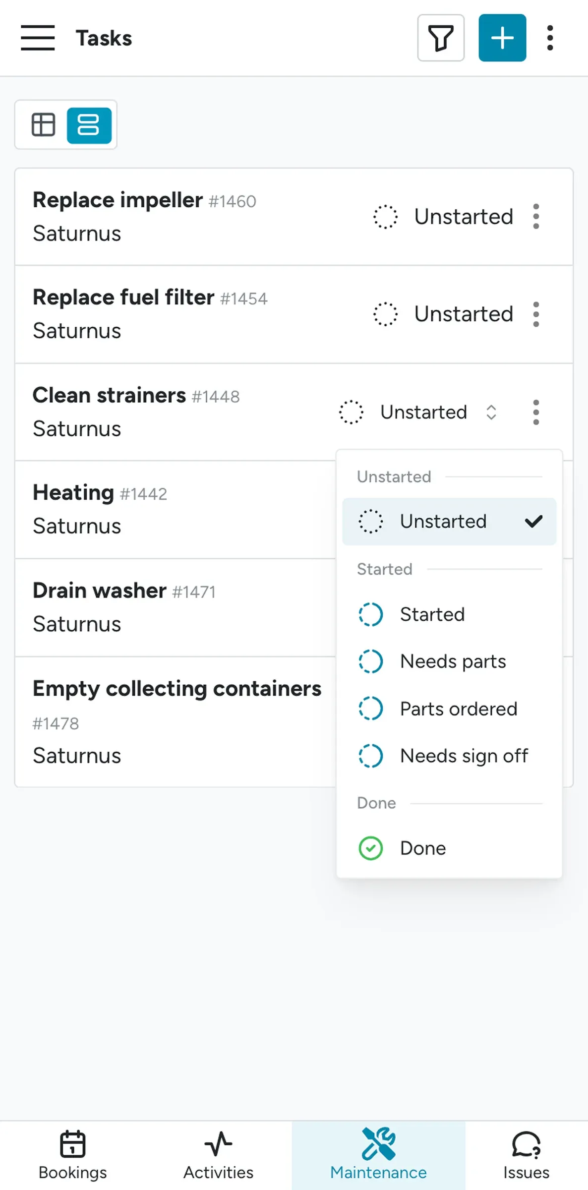 Floatist screen: Tasks and Boat Maintenance Management.